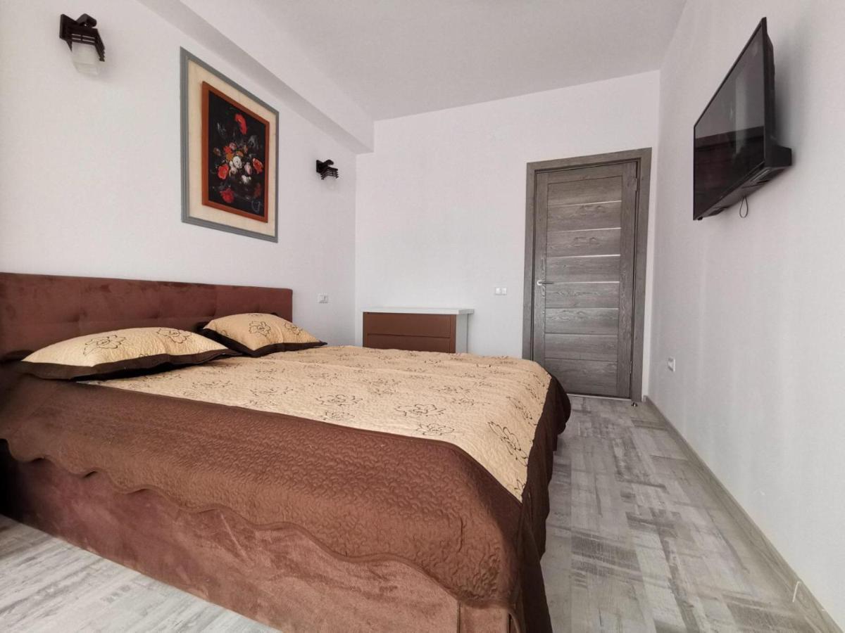 Vip Apartment-Brilliant Apartments Констанца Екстериор снимка