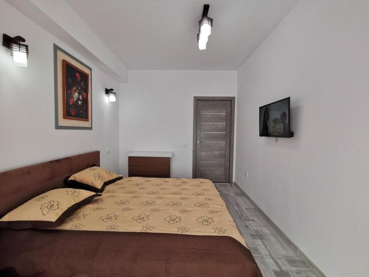 Vip Apartment-Brilliant Apartments Констанца Екстериор снимка
